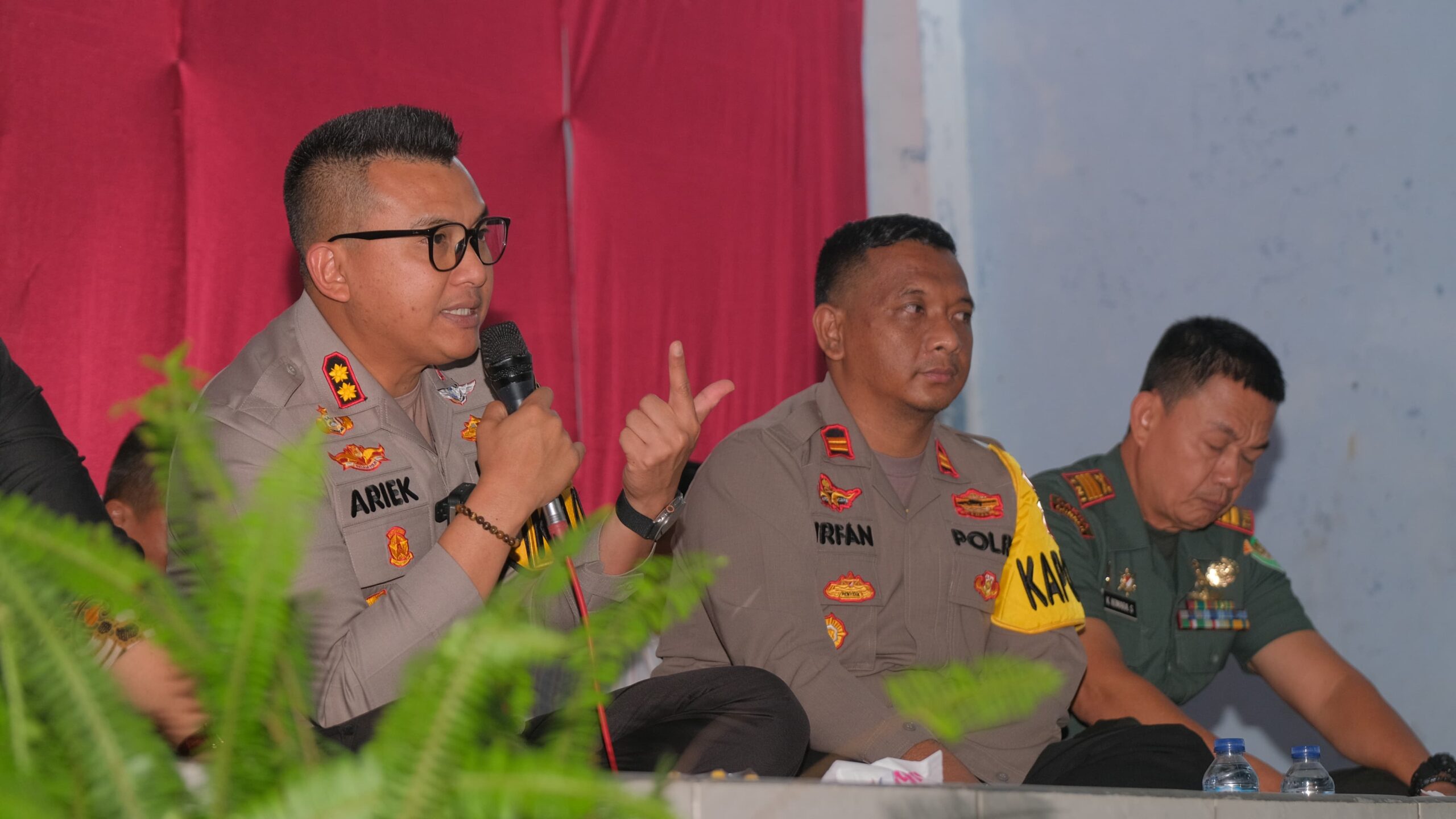 Kapolres Subang Ajak Warga Tetap Jaga Harkamtibmas Melalui Kegiatan Taraweh Keliling